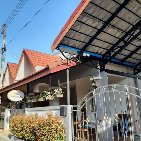 Rutcha Homestay Betong รัชชา โฮมสเตย์ เบตง Exterior foto