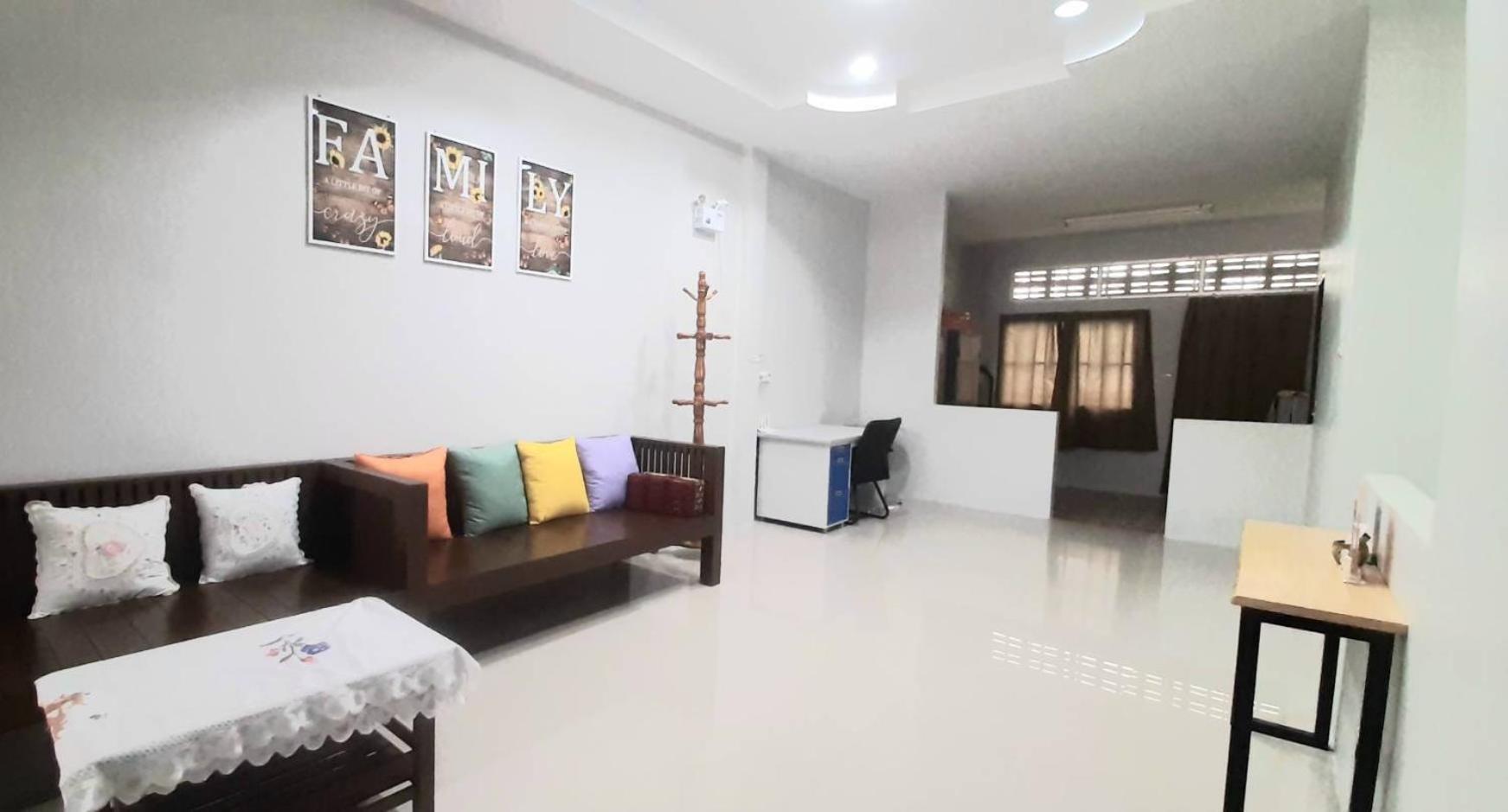 Rutcha Homestay Betong รัชชา โฮมสเตย์ เบตง Exterior foto